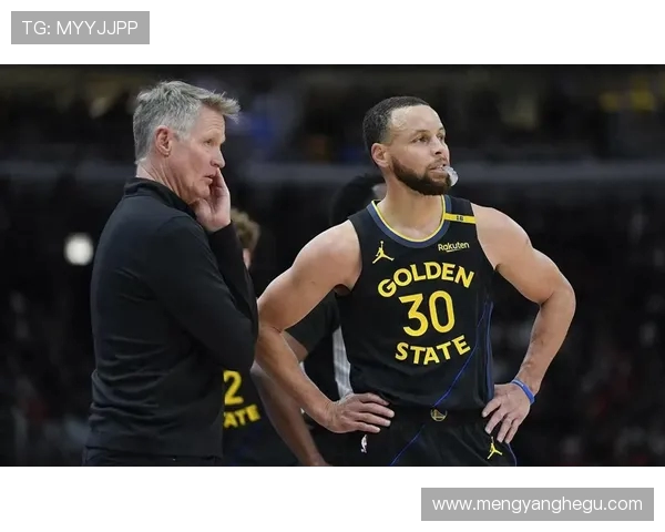 库里分享谷歌折叠手机广告幕后花絮巴特勒奇特造型意外现身引关注